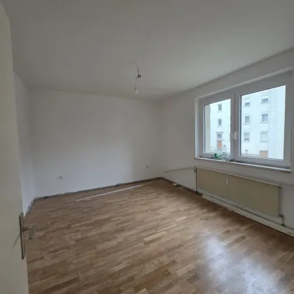 2-Raum-Wohnung mit Balkon am beliebten Bindermichl! - Bild 2