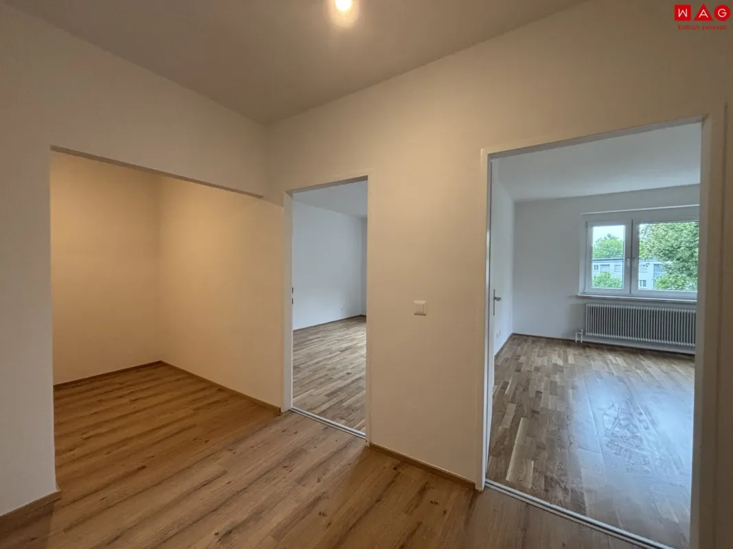 Herbstaktion erstes Monat mietfrei! Lichtdurchflutete 2-Zimmer-Wohnung mit Loggia – ab sofort beziehbar - Bild 1