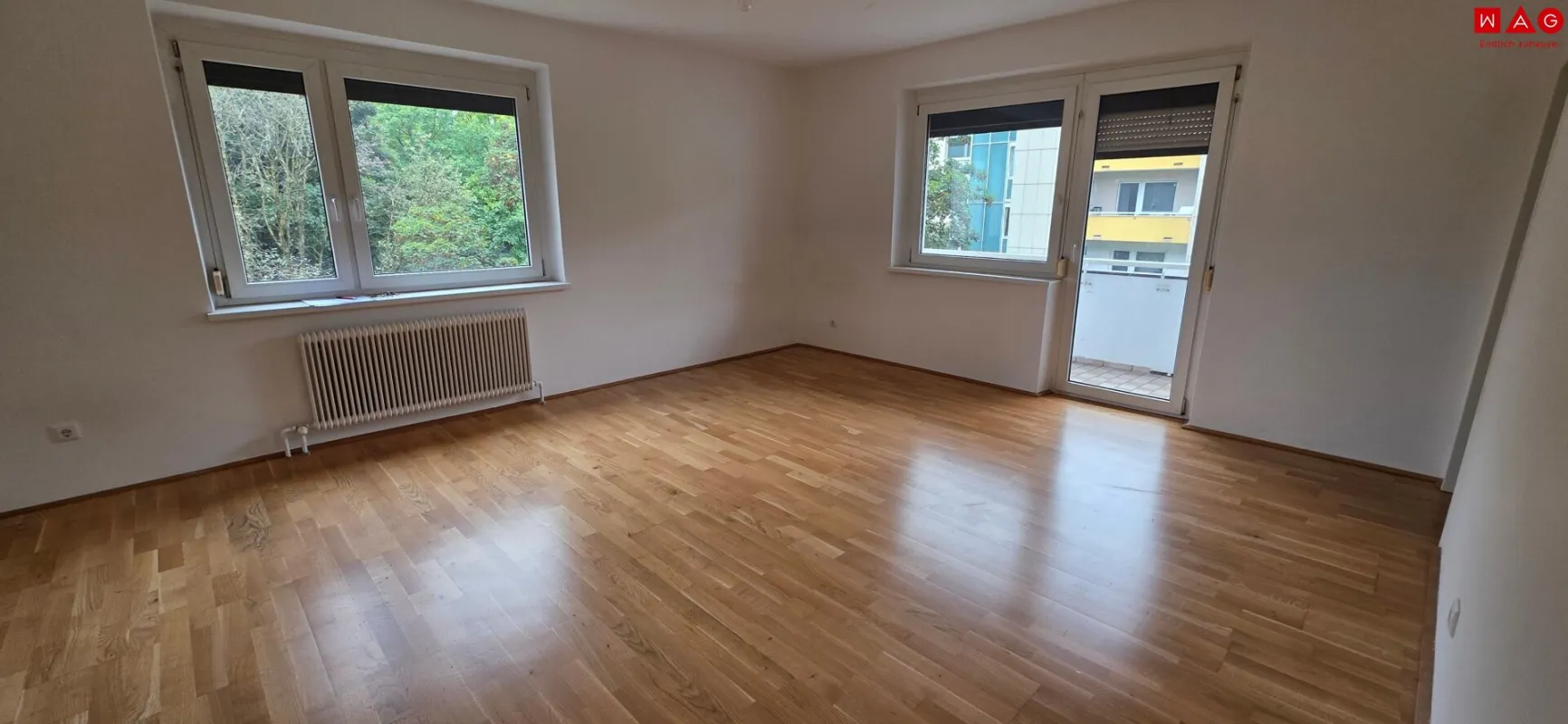 Großzügige 2-Zimmer-Wohnung zum wohlfühlen mit herrlicher Loggia ins Grüne! - Bild 1