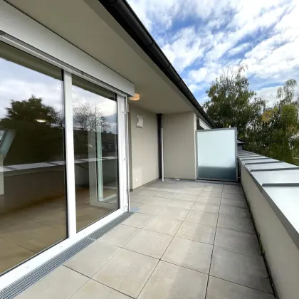 Eigentumsbildung dank attraktivem Mietkaufmodell leicht gemacht! Diese naturnahe Wohnung mit Dachterrasse am beliebten Wasserwald bietet Wohnkomfort auf höchstem Niveau! - Bild 3