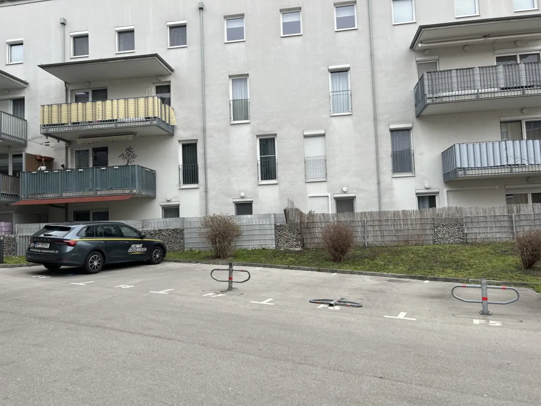 PKW - Stellplätze Tulln - Rochusgasse 2 - PROVISIONSFREI - Bild 1