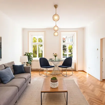 Altbauwohnung neben dem wunderschönen Setagayapark! - Gutes Preis-Leistungs-Verhältnis und sehr gute Anbindung ins Stadtzentrum! Saniertes Altbau-Zinshaus! - Bild 2