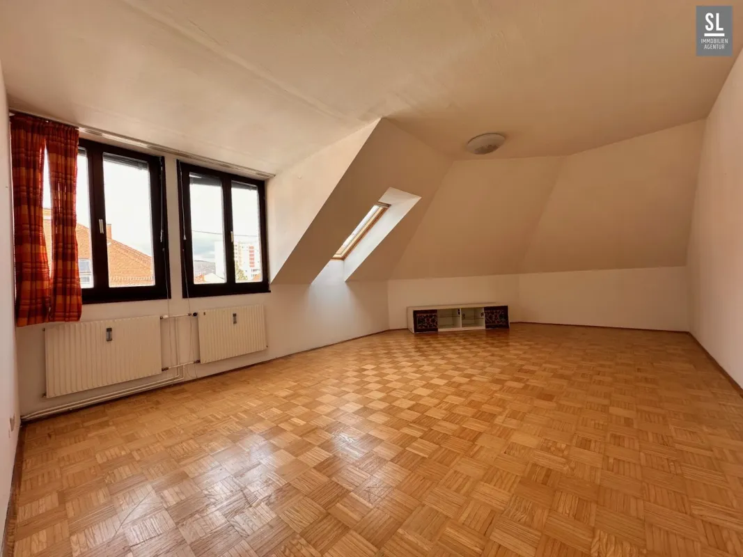 LEISTBAR! Guter Zustand! Ideal für Familien oder WGs - 3 Zimmer Wohnung mit getrennt begehbaren Räumen - Bild 1