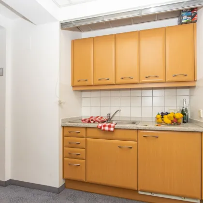 Helles, freundliches Büro im Zentrum von Schwechat - Bild 3