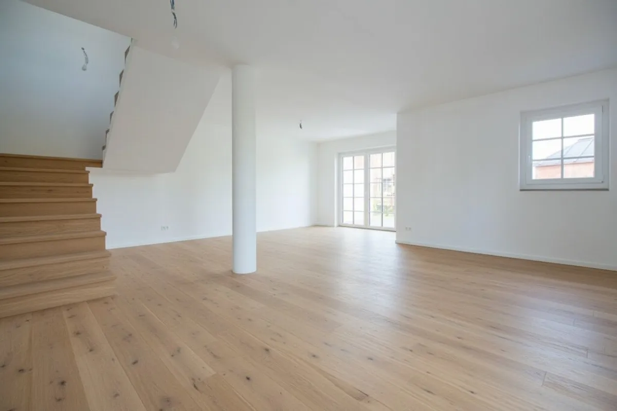 Doppelhaus-Villa in bester Nachbarschaft mit höchster Wohnqualität am traumhaften Aqualina Privatbadesee | belagsfertig - Bild 1