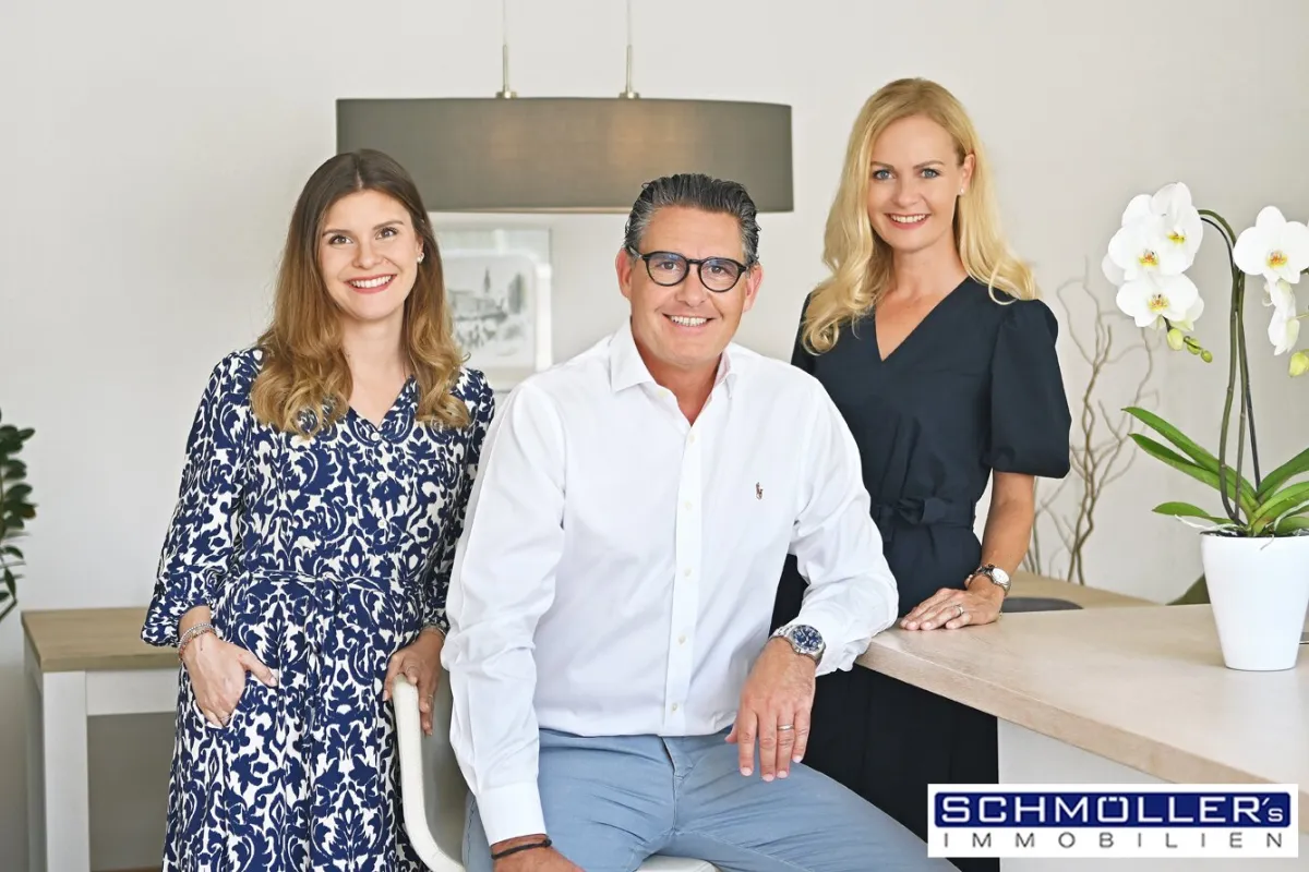 Schmöller`s - Immobilien Team, Ihre Immobilie ist bei uns in guten Händen. - Bild 1
