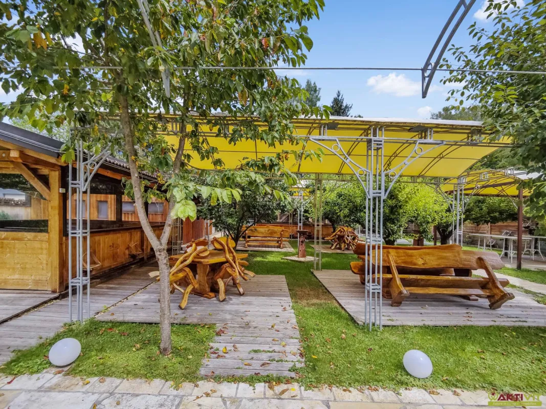 Update! Restaurant und Weinlaube. - Liebevoller Betrieb inklusive Liegenschaft. - Neuwertig mit großem Potential. - Bild 1