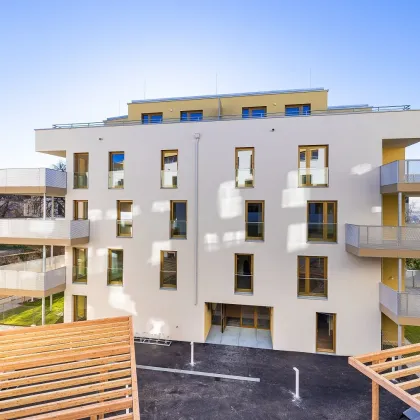 Urbanes Flair in idyllischer Kulisse: Investitionsmöglichkeiten im ländlichen Charme - Bild 3