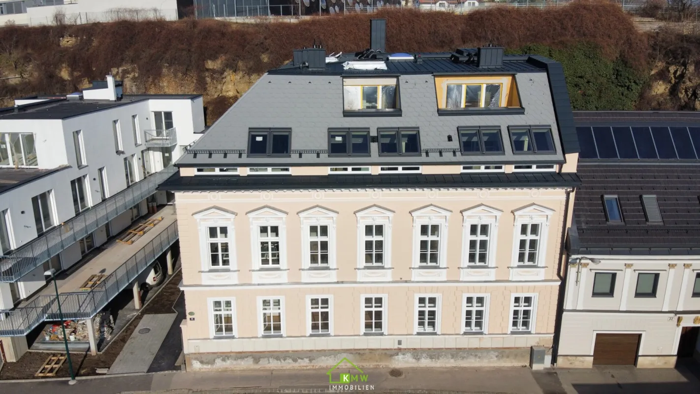 Hochwertige Dachgeschoßwohnung in ruhiger, zentraler Lage - Top 7 - Bild 1