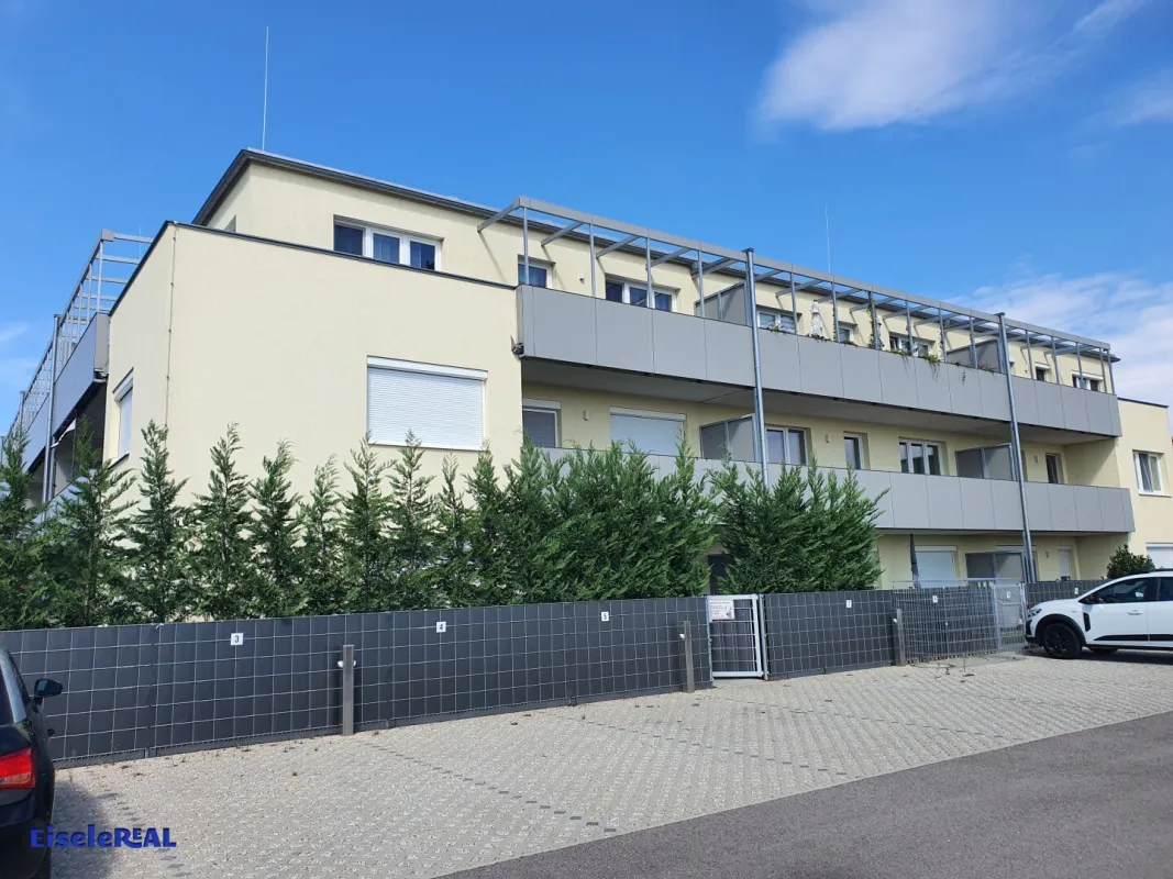 ERSTBEZUG-GENOSSENSCHAFTSWOHNUNG in Strasshof - Top 11 - Bild 1