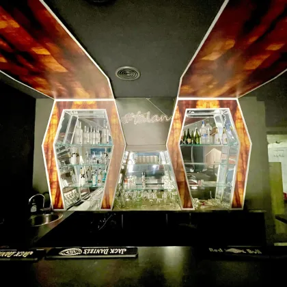 Ablösefrei! Bar | Café | Bistro nächst Hauptplatz | Große Lagerfläche - Bild 3