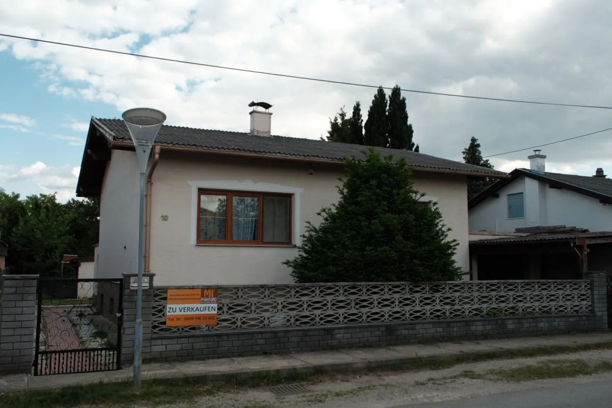 gepflegtes Einfamilienhaus in ruhiger & zentraler Lage - Bild 1
