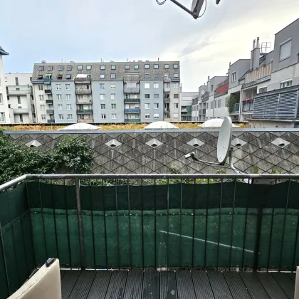 Hofseitige 3-Zimmer-Wohnung mit Balkon nahe VETMED! - Bild 2