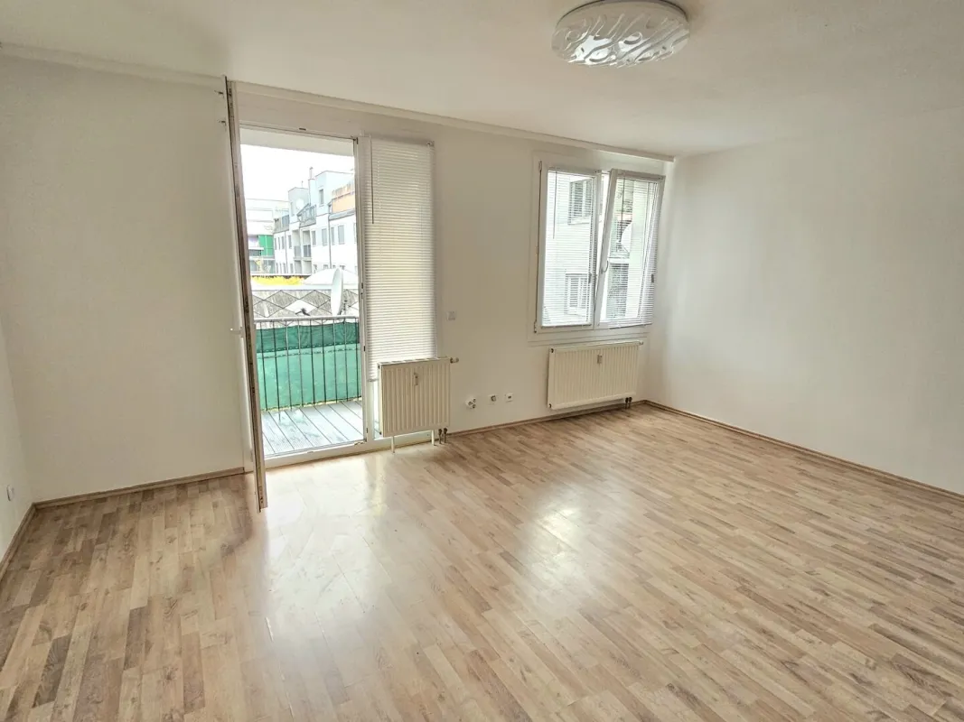 Hofseitige 3-Zimmer-Wohnung mit Balkon nahe VETMED! - Bild 1