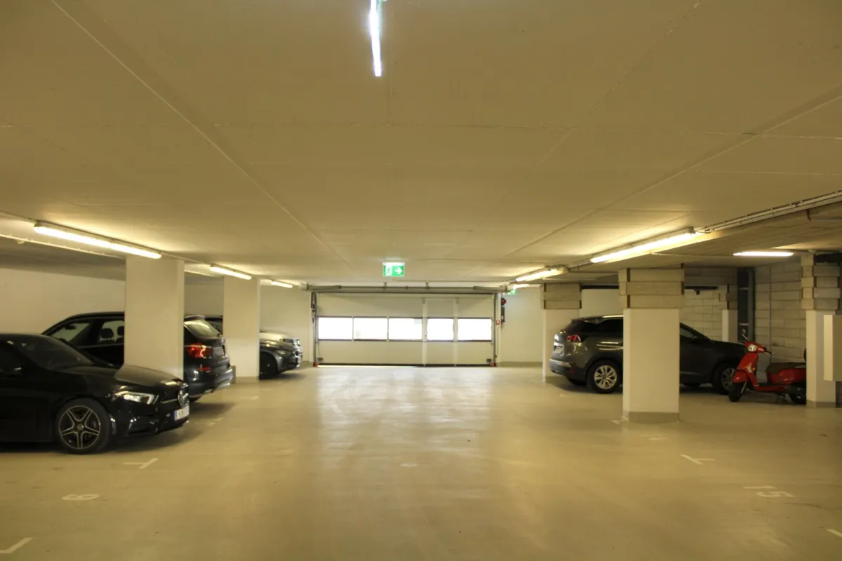 Garagenstellplatz in Mödling/Hinterbrühl - Bild 1