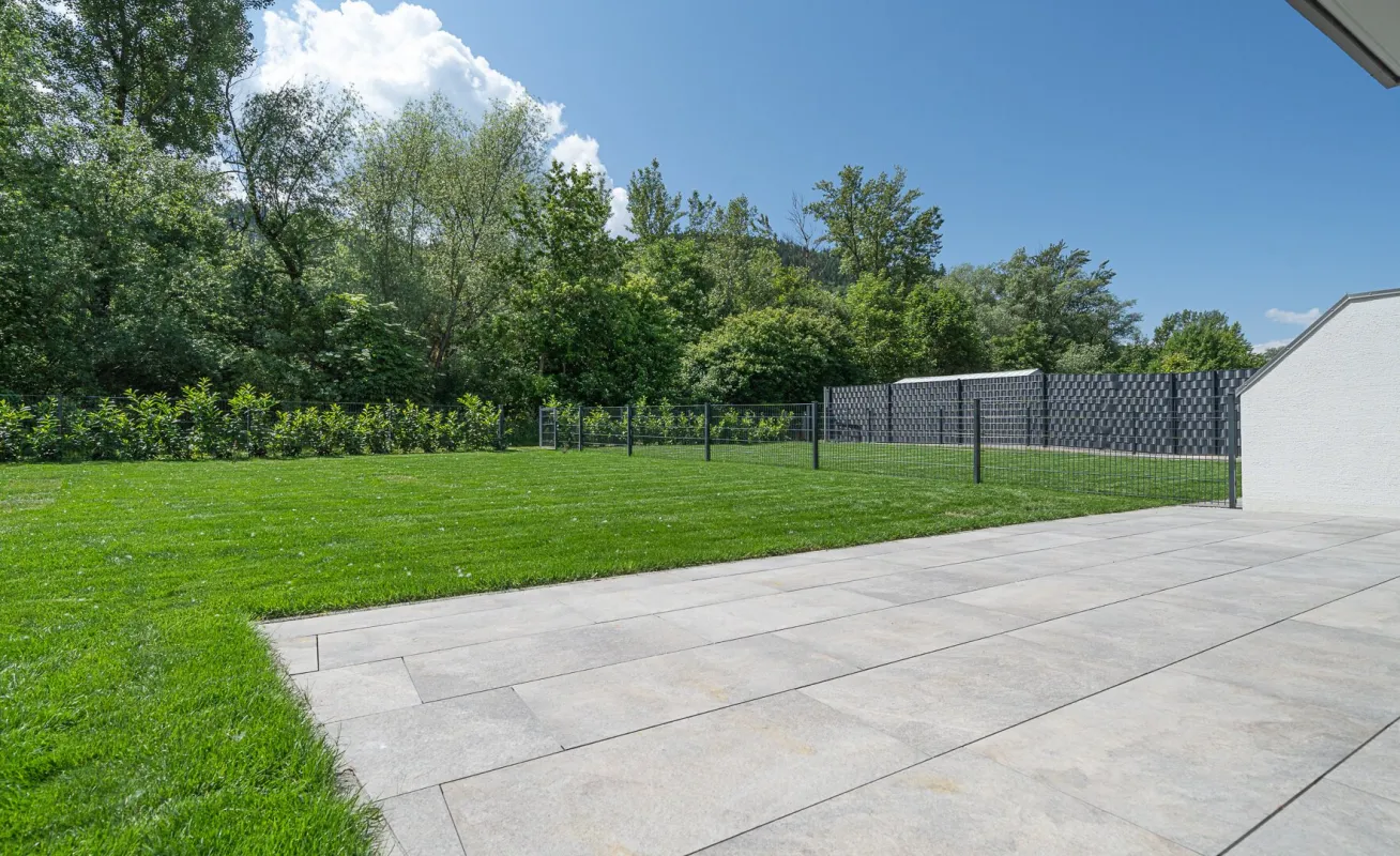 3-Zimmer-Gartenwohnung an der Innpromenade – stilvoll, ruhig, urban >>> Erstbezug! - Bild 1