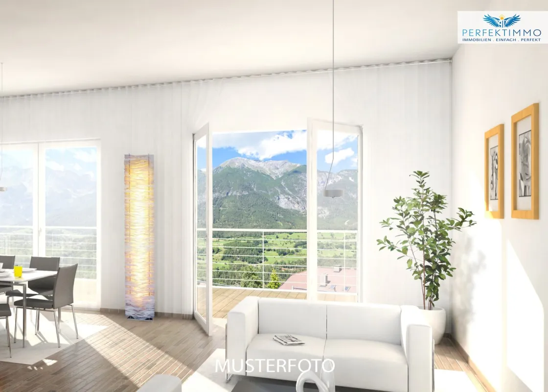 Hochwertiges Einfamilienhaus in schöner Ruhelage mit einzigartiger Aussicht - Bild 1