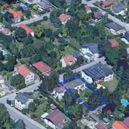 Rarität im 22.Bezirk - Grundstück auf Eigengrund - Einfamilienhaus, bis zu 3 Reihenhäuser oder Wohnbau! - Bild 3