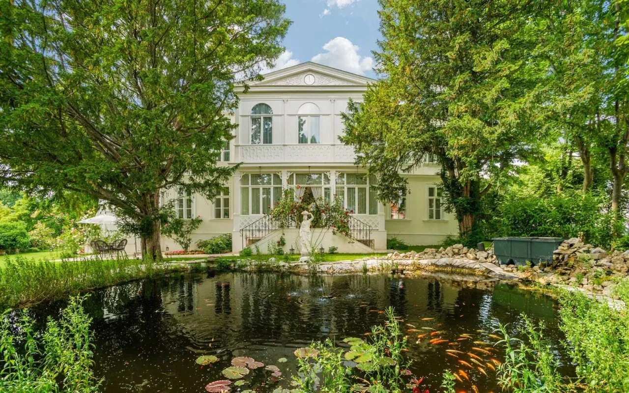 Märchenhafte exklusive Villa in Baden zu verkaufen! - Bild 1