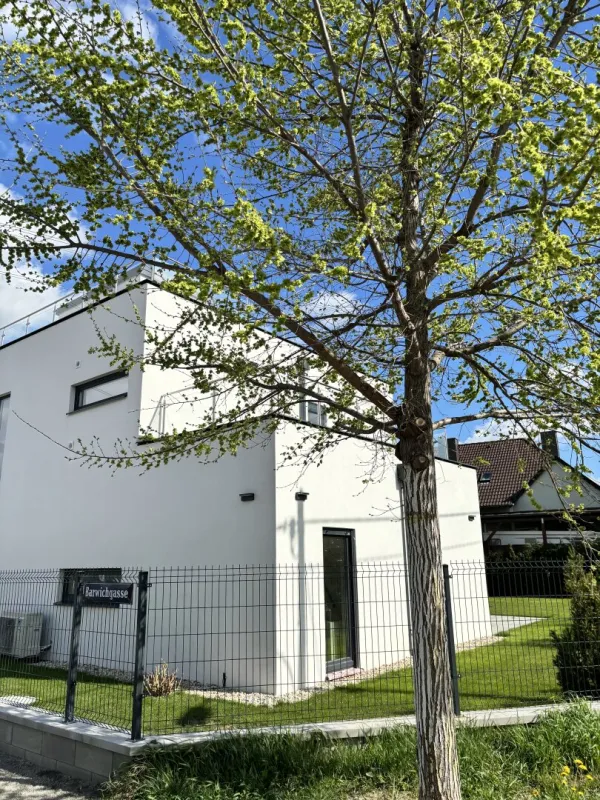 Erstbezug: Traumhaftes Einfamilienhaus in Langenzersdorf - 175m², Garten+3 Terrassen - Bild 1