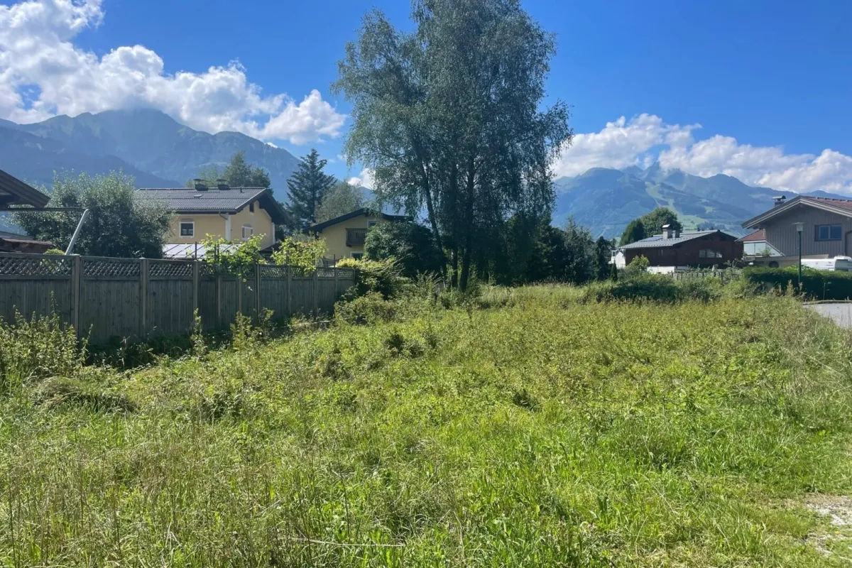 Traumhaftes Baugrundstück in Zell am See mit 487 m2 - Bild 1
