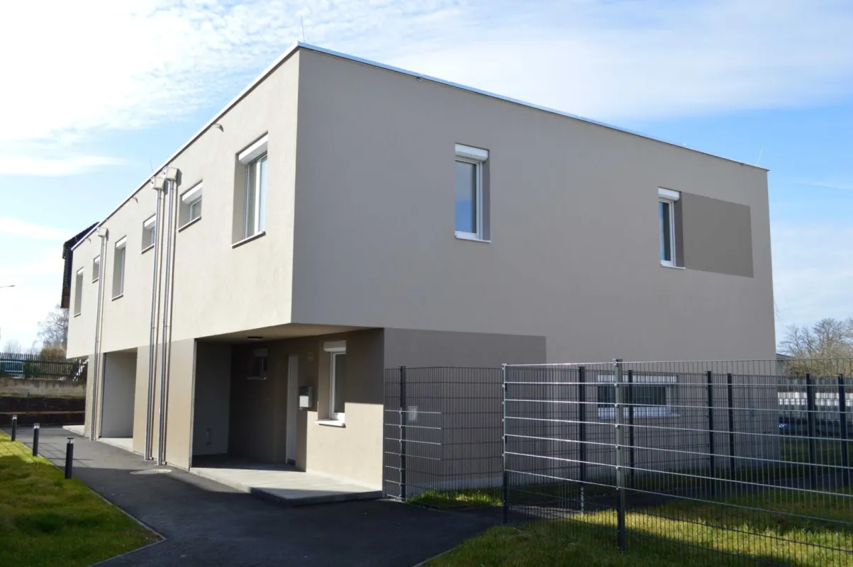 Gefördertes Genossenschafts-Reihenhaus mit Eigengarten - Miete mit Kaufrecht - Bild 1