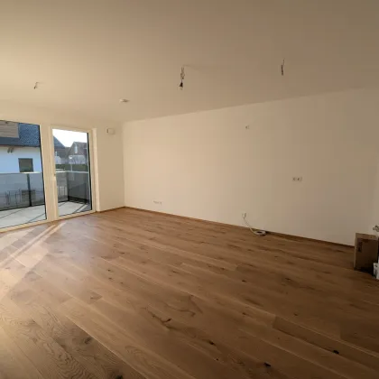 Bezugsfertig - gemütliche 2 Zimmer Erstbezugs-Wohnung mit Balkon im Ortszentrum Hallwang! - Bild 2
