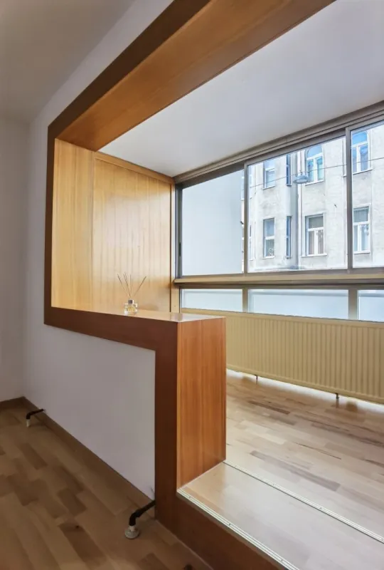 TOLLE LAGE - NEUBAUGASSE - AUSGEZEICHNETER GRUNDRISS MIT POTENZIAL - Bild 1