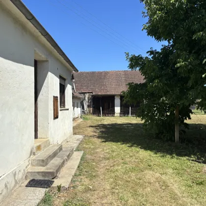 **  LITTLE SUNSHINE ** Gaas - hübsches, kleines Bauernhaus mit Nebengebäude in netter Ortsrandlage - renovierungsbedürftig !! - Bild 3
