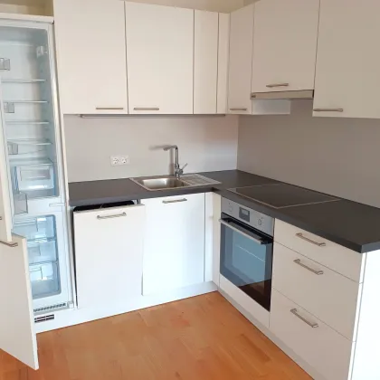 Hofseitige Ausrichtung und tolle Ausstattung in idealer Lage! Karmeliterhof - Neubauwohntraum beim Rathausplatz - Bild 2