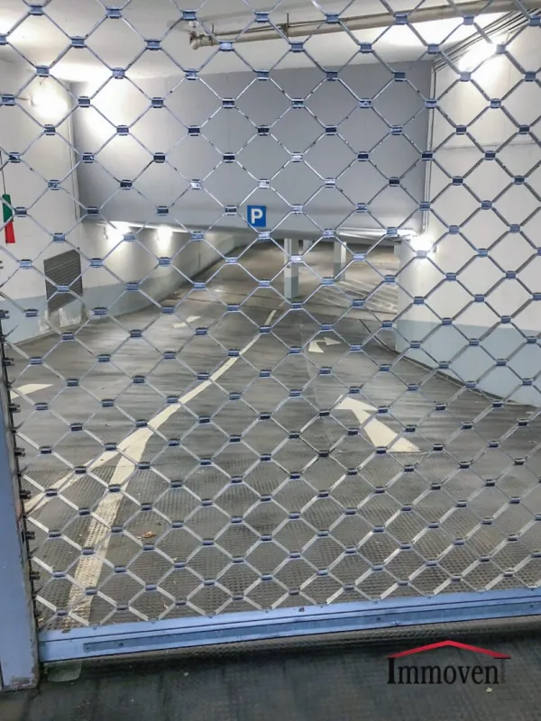 ... Parkplatzsuche adé ... - ... Garagenstellplatz ... - Bild 1