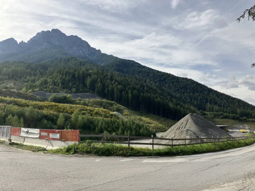 Variable Flächenvergabe! Gewerbegrundstück südlich von Innsbruck im Gewerbepark Mieders - Bild 1