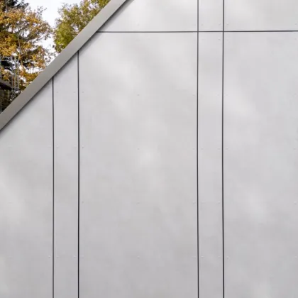 Luxus-Garten-Apartment mit beheizbarem Edelstahlpool - Bild 3