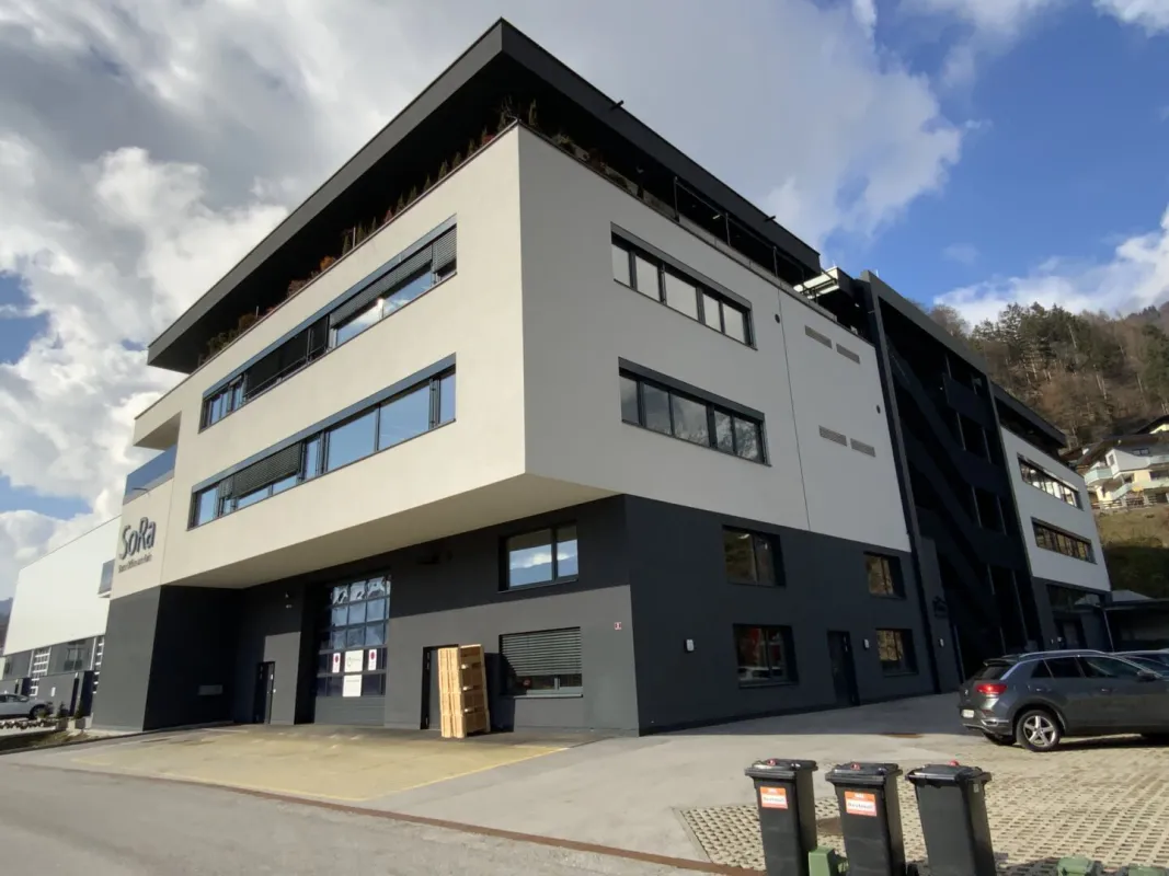 Stans- Gewerbegebiet - sofort verfügbare 48m² Büroeinheit, Autobahnnähe! - Bild 1