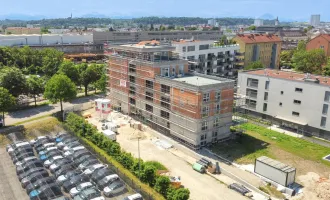 Provisionsfrei - großzügige 2 Zimmer Wohnung mit Balkon