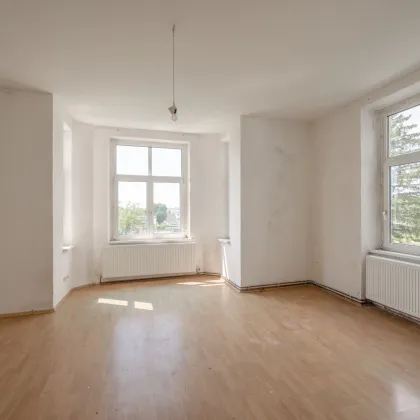 ++NEU++ Tolle Zinsvilla mit uneinsehbarem Grund in Bad Vöslau, großes Ausbaupotenzial! - Bild 2