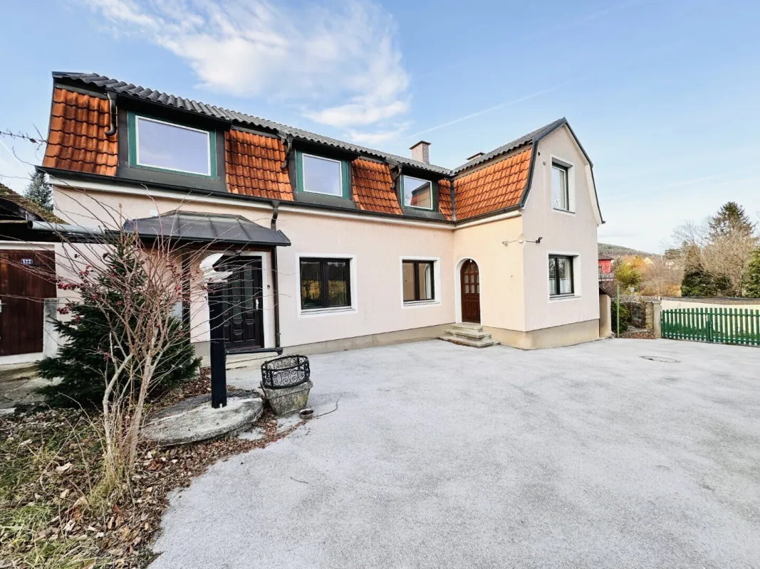 Investmentobjekt mit 5,1% Netto-Rendite - Vermietetes Mehrfamilienhaus in Ruhelage in Pottschach - Bild 1