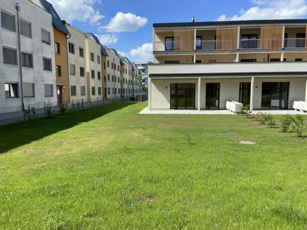 Vermietete Anlegerwohnung mit 4 Zimmern & 281 m² Garten *provisionsfrei* - Bild 1