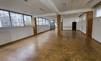 Gewerbefläche in zentraler Lage!