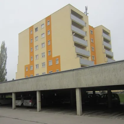 Waldbrunnerstraße 1 | Überdachte Stellplätze im Freien - Bild 2