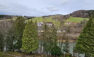 ERSTBEZUG NACH SANIERUNG! Frisch renovierte Wohnung ist bereit für neue Mieter!