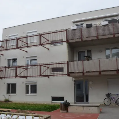 Mannswörther Straße 27 | Garagenplätze - Bild 3