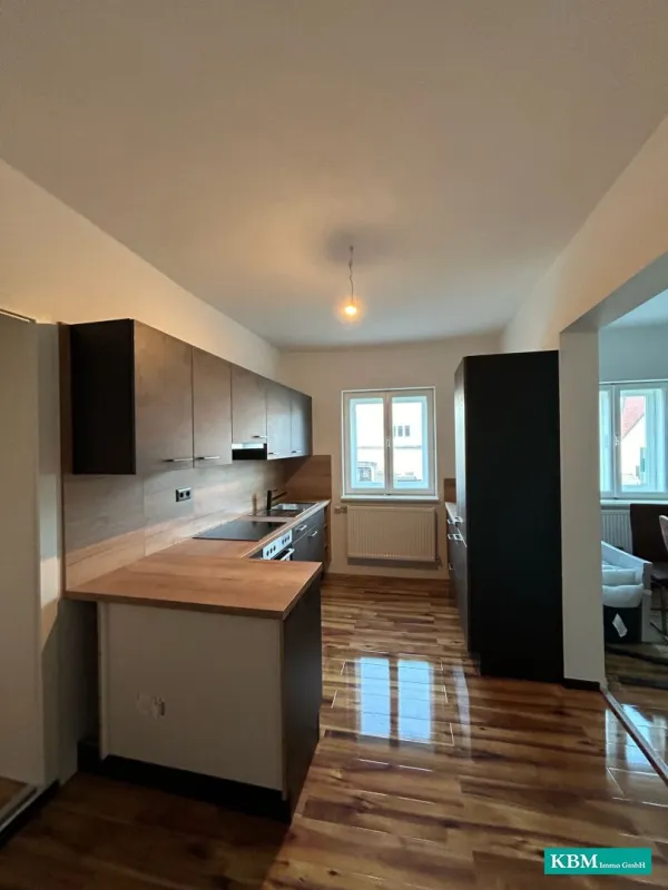 Top sanierte, vermietete 2 Zimmerwohnung - Bild 1