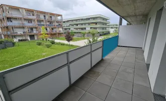unbefristet! Wunderschöne Wohnung mit Küche und Freifläche!