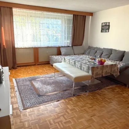 VÖLS: 4-Zimmer-Wohnung mit Loggia - Bild 3