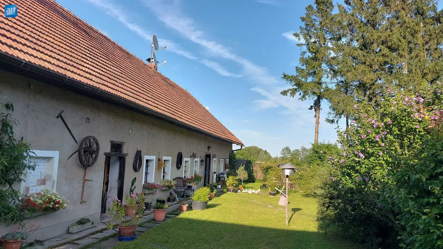 Idyllische Liegenschaft mit 3600 m² Grundstücksfläche und eigener Zufahrt! - Bild 1