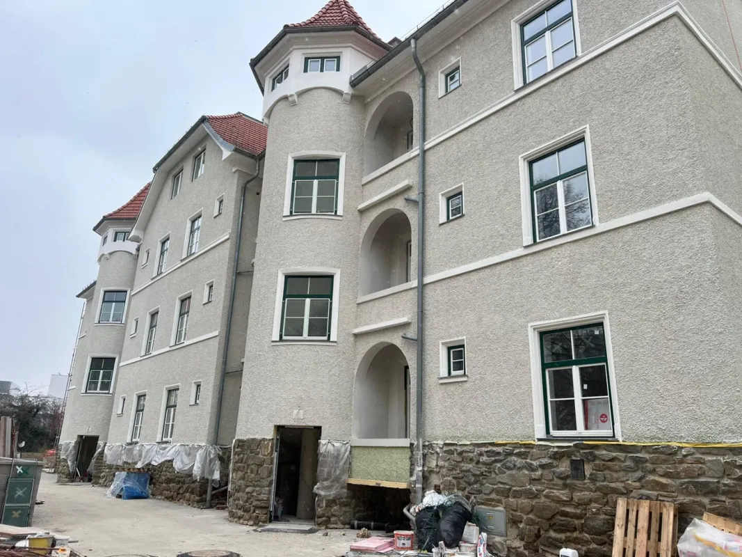 Seminarraum mit 2 Eingängen (auch als 2 separate Seminarräume 36 Personen nutzbar) - Bild 1