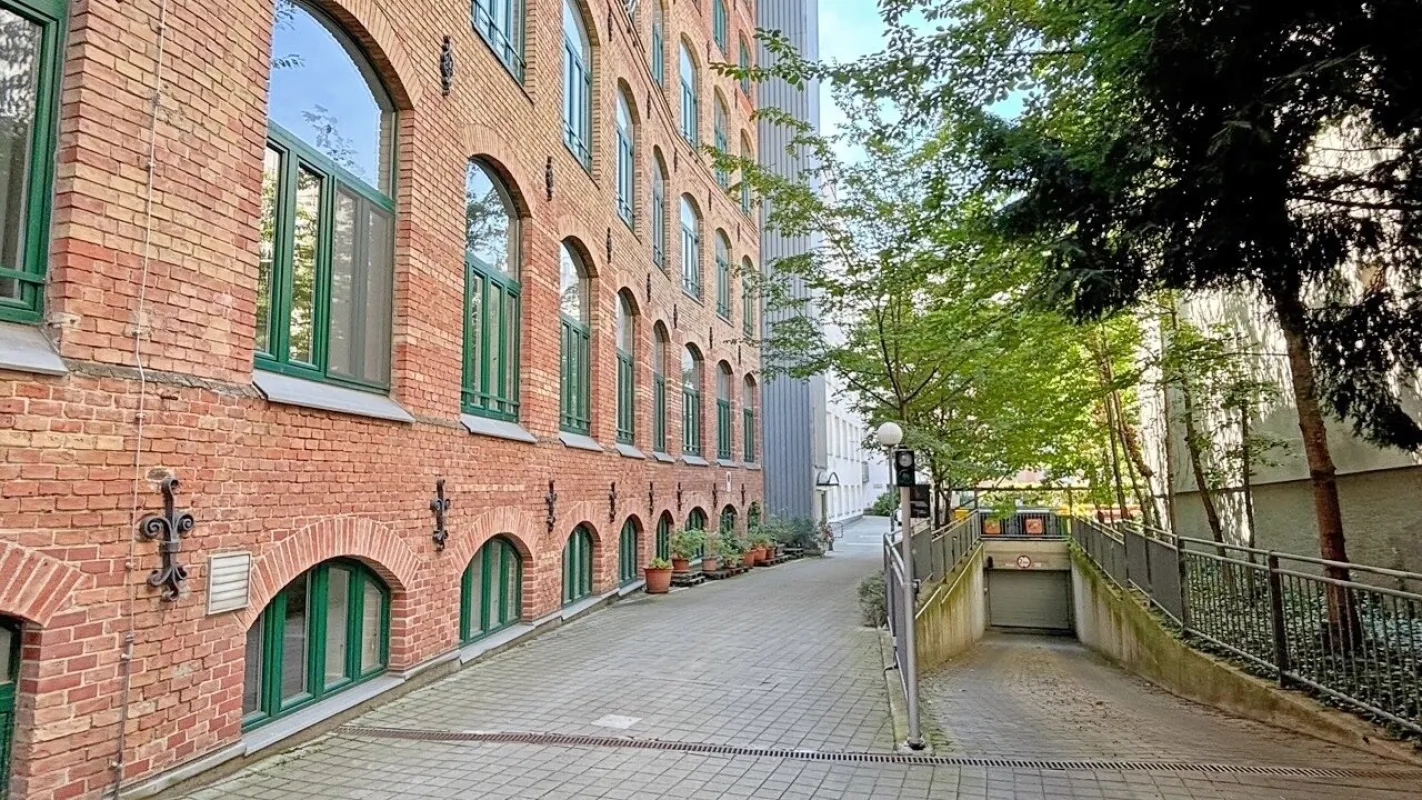 Flexible Gewerbefläche mit Parkplätzen in Bestlage von Margareten! - Bild 1