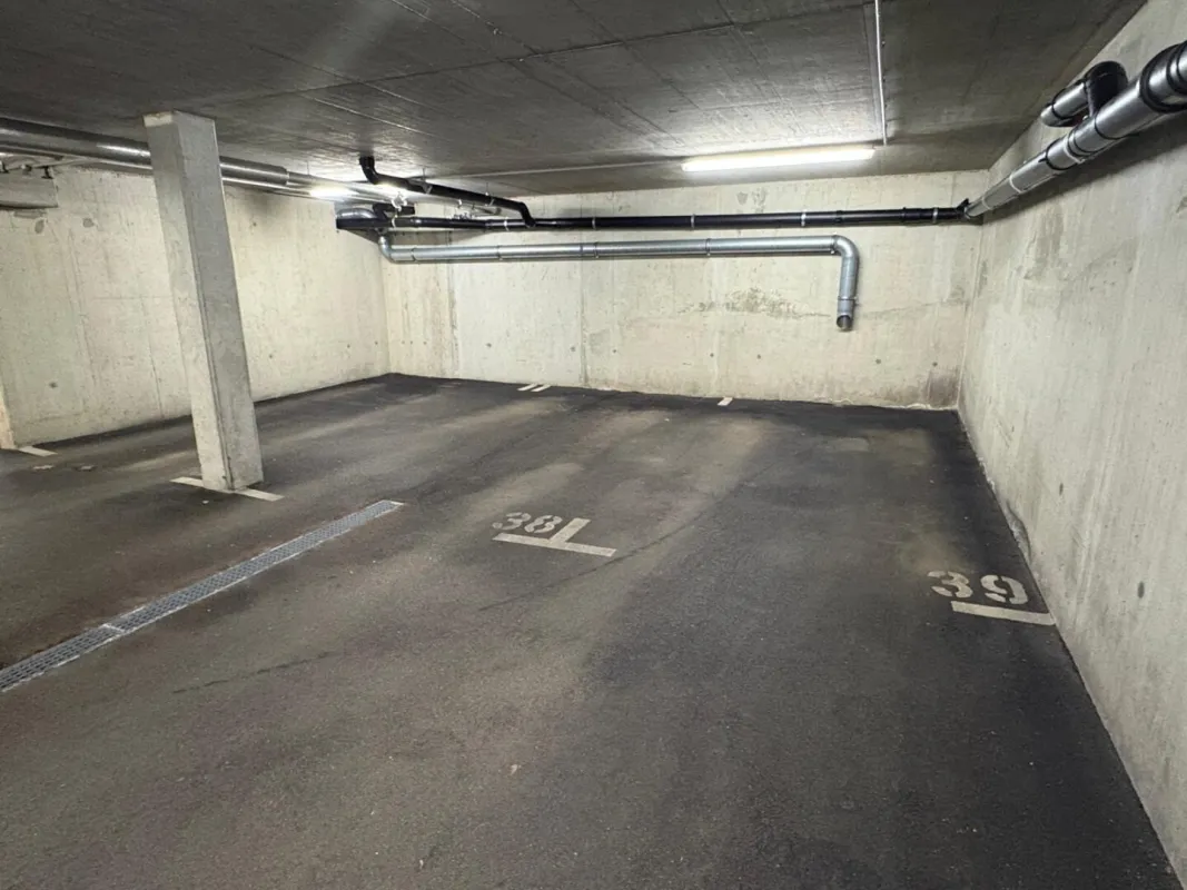 Praktische Tiefgaragenplätze in 1140 Wien, Utendorfgasse 7 - PROVISIONSFREI - Bild 1