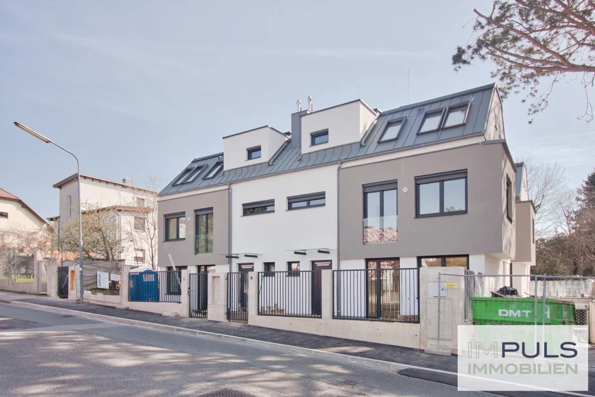 ZWEI MAL ZWEI | Erstklassiges Wohnen am Fuße des Rosenhügels | mit Liebe zum Detail geplant & umgesetzt | HAUS 2 - Bild 1